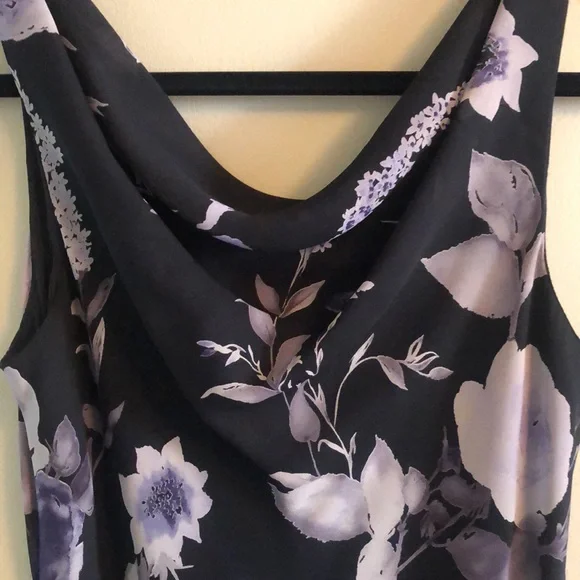 Casual dress - Picture 2 of 4